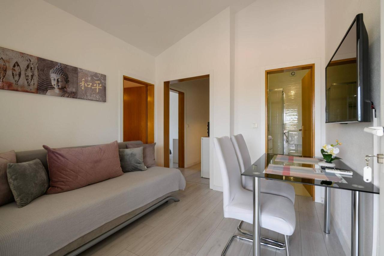 Somi Apartament *