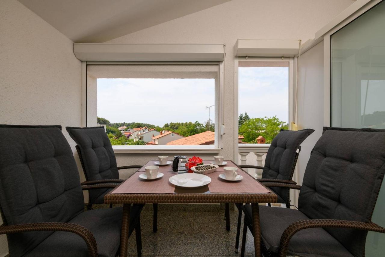 Apartament Somi *