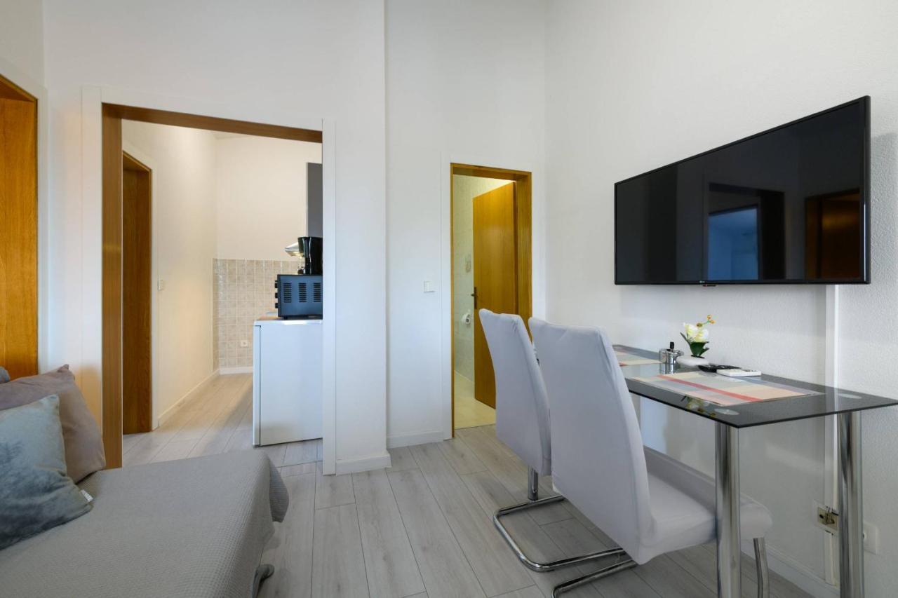 Apartament Somi *